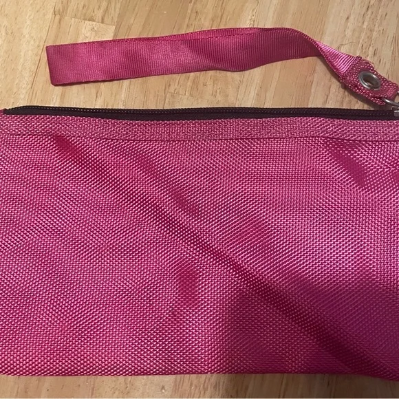 NWOT Seattle Seahawks breast cancer awareness wristlet pouch - Picture 2 of 2